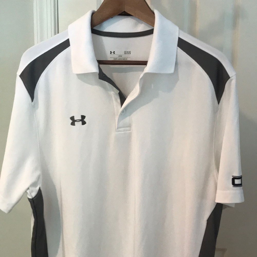Loose Under Armour Golf Shirt